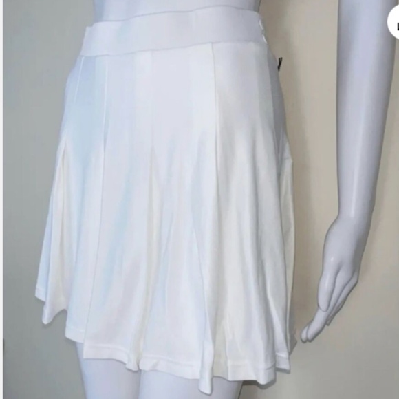 WeWoreWhat Tennis Skort, White - Picture 4 of 7